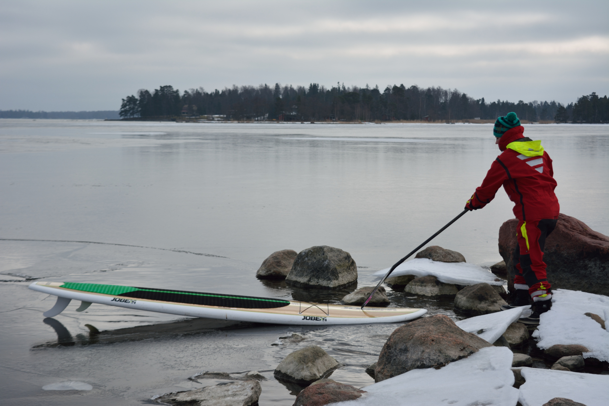 Jää rikkoontui supilla todella huonosti. 