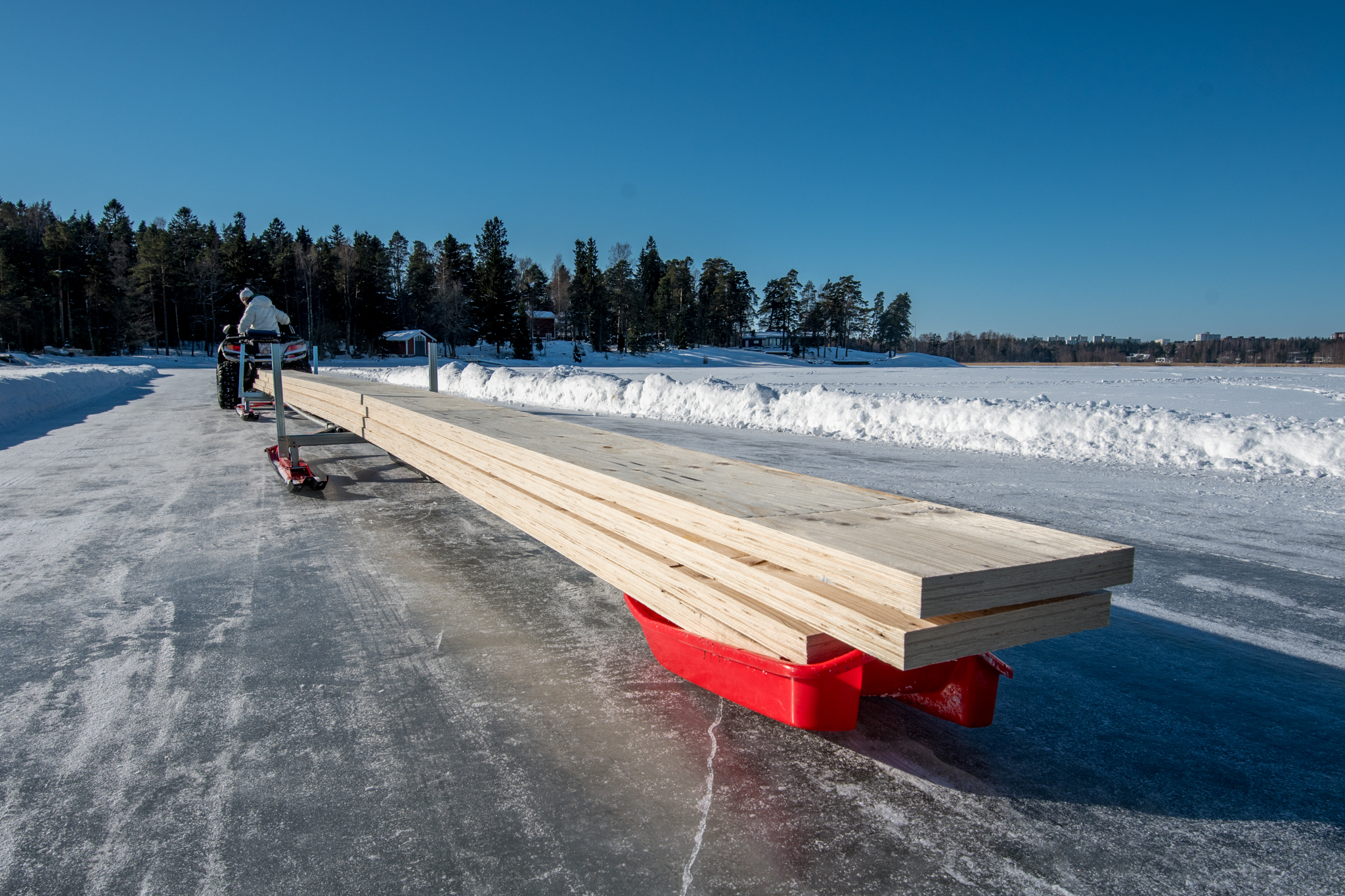 20180224_110303_Rakentaminen_Talvi_Kuljetus_Tavara