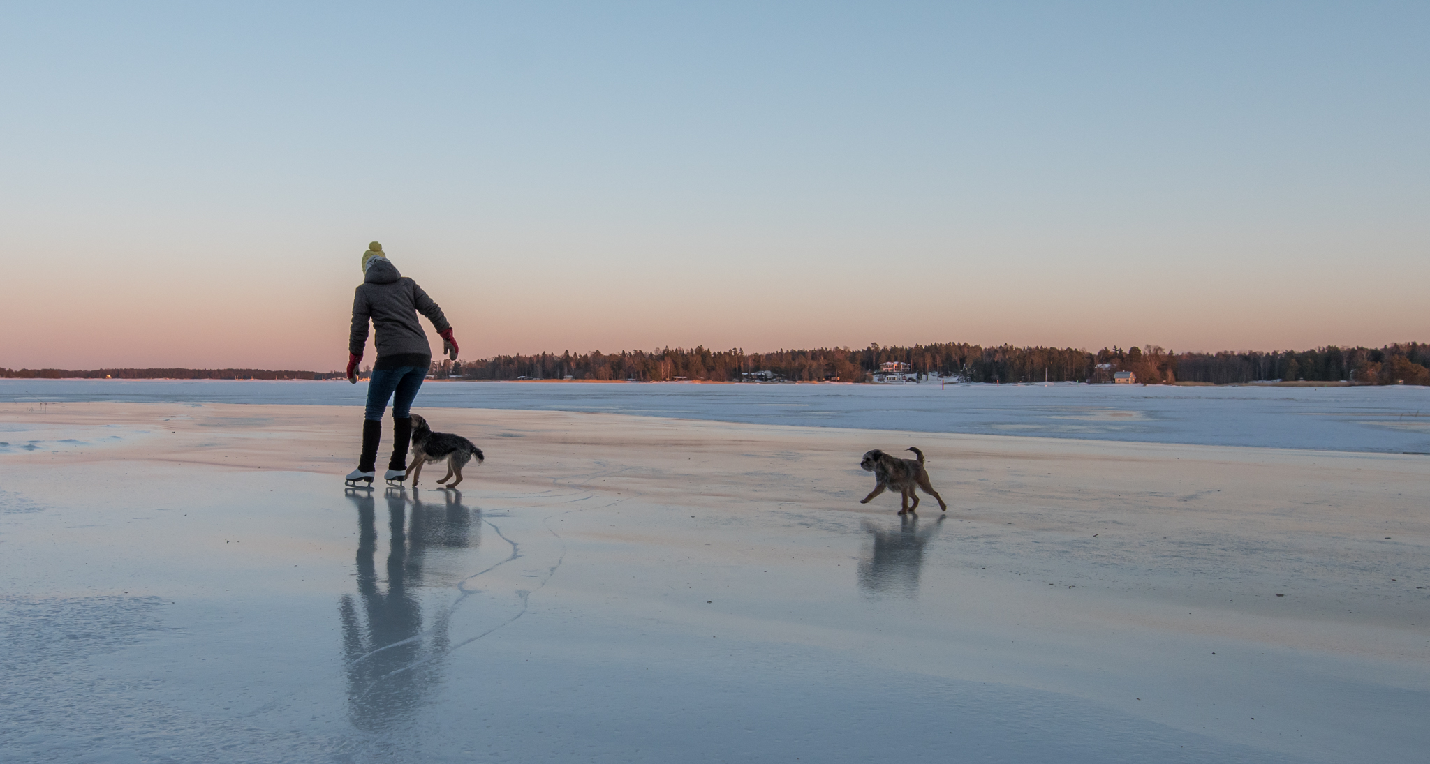 20180316_180801_Talvi_Jää_Maisema_Meri_Luistelu